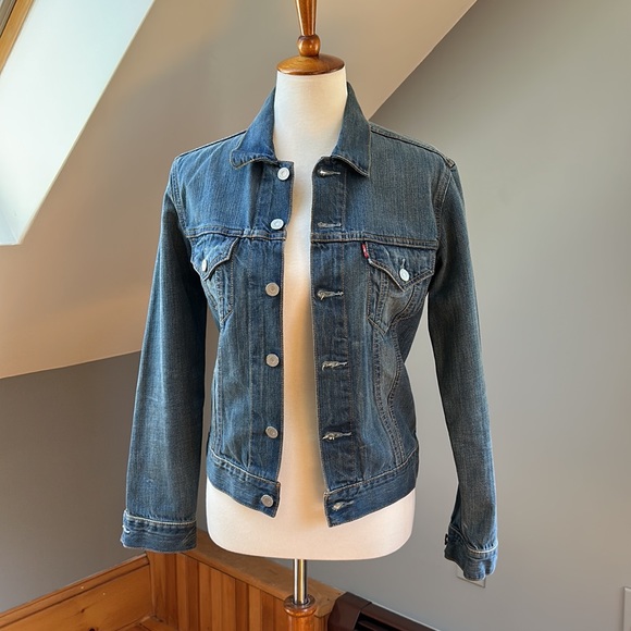 Levi’s XS Classic Jean Jacket - Picture 1 of 10